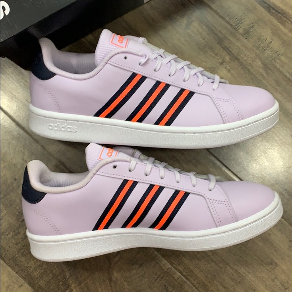 ADIDAS WMNS GRAND COURT SHOES - Picture 4 of 16